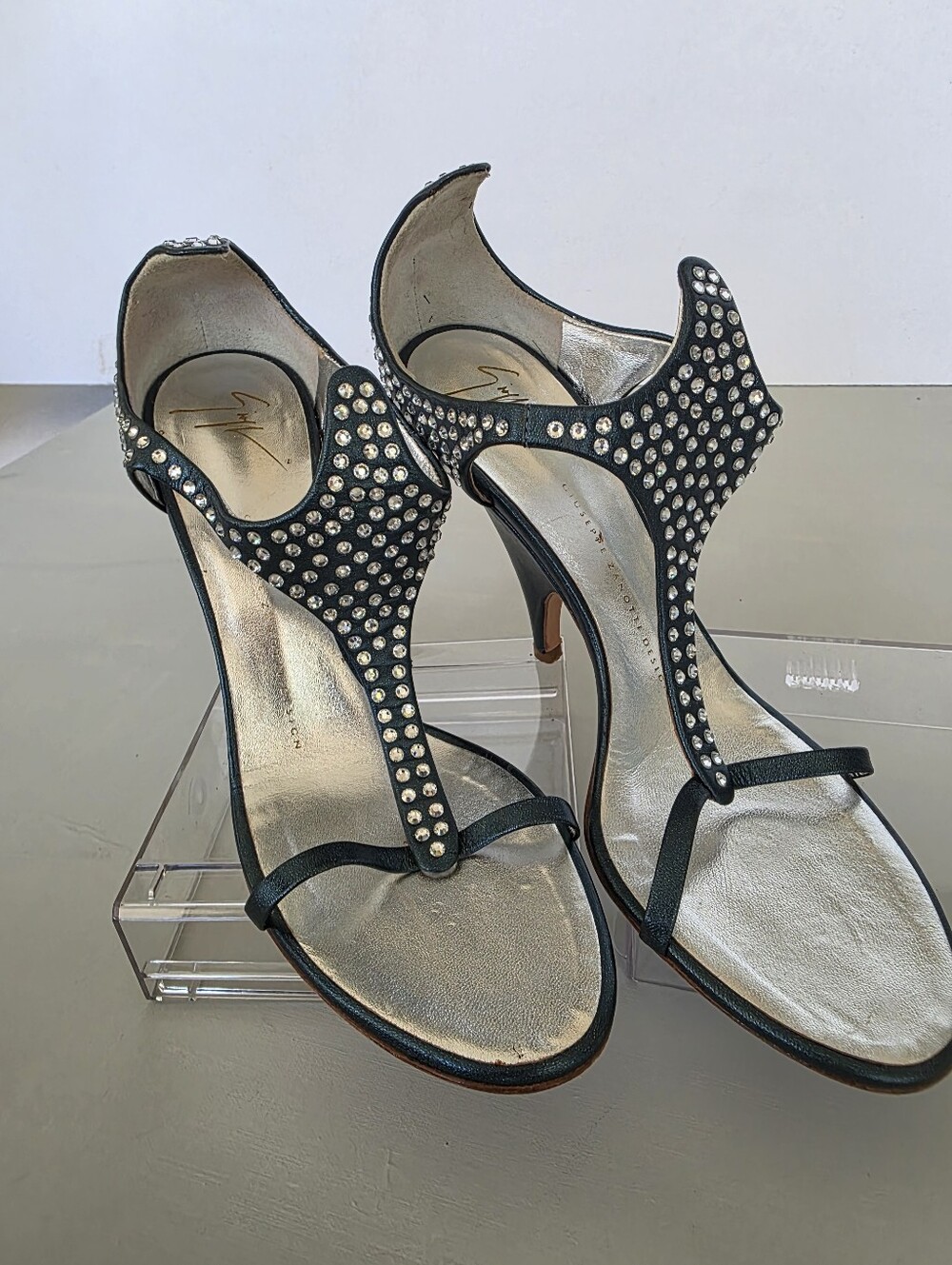 Giuseppe Zanotti Y2K Metallic Green Crystal Studded Stiletto Heels 38.5 (US 8.5) - Picture 10 of 16